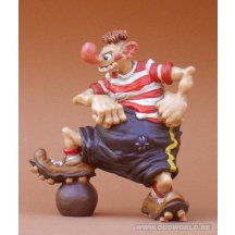 Klepzeiker Soccer Statue