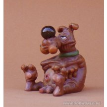 Klepzeiker Dog Harry Statue